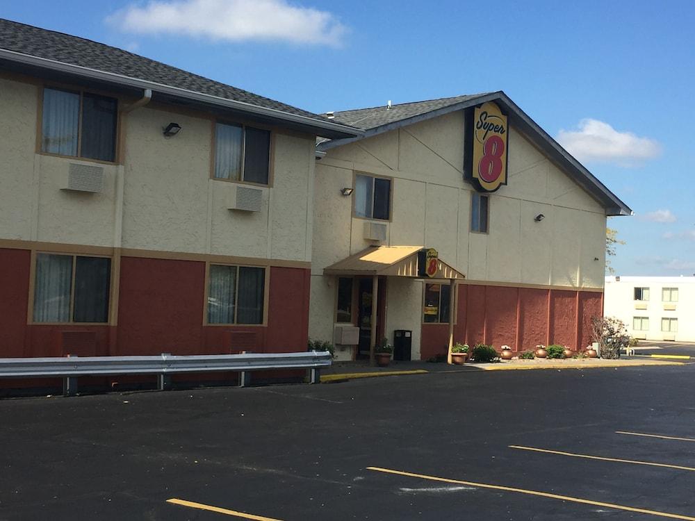 Super 8 By Wyndham Merrillville Exterior foto