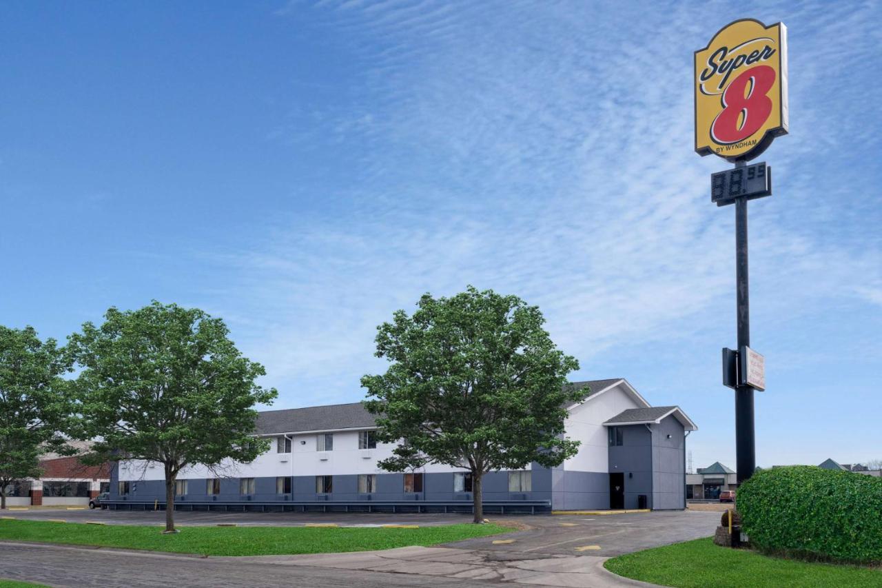 Super 8 By Wyndham Merrillville Exterior foto
