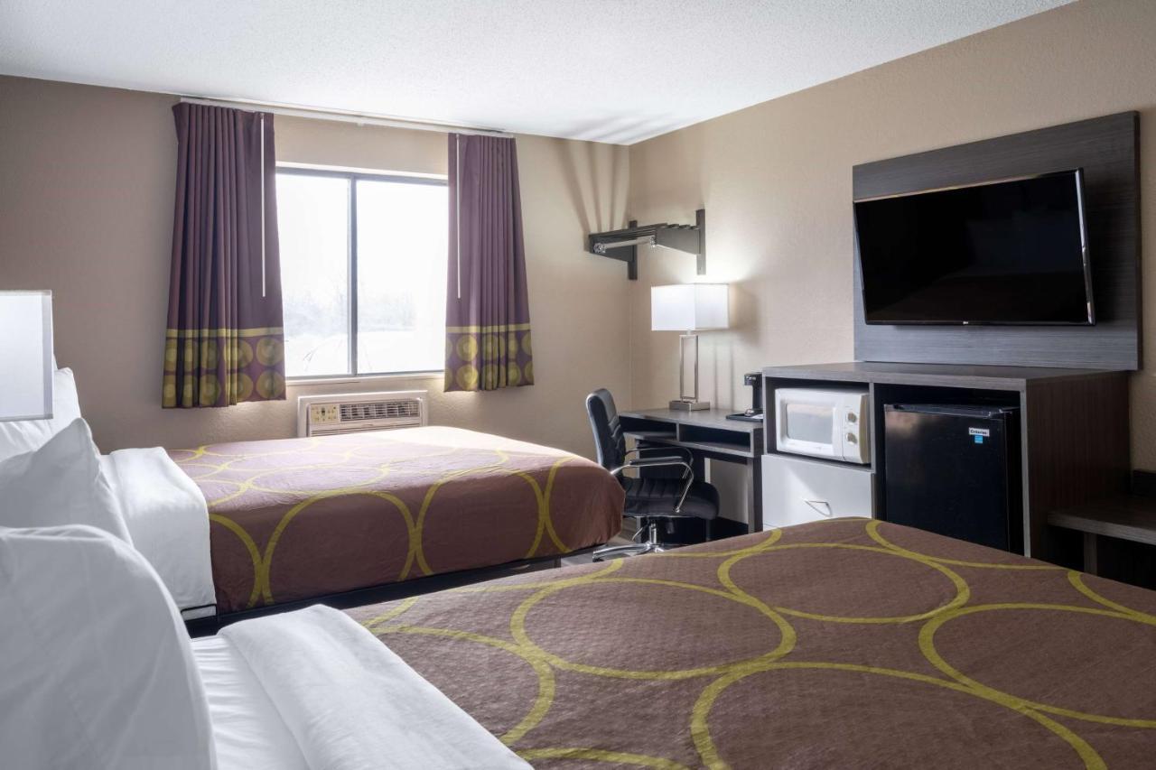 Super 8 By Wyndham Merrillville Exterior foto